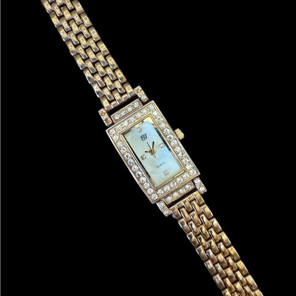 Vintage EJ Sparkling Women's Wristwatch - Picture 4 of 11